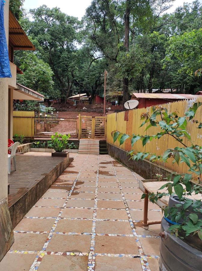 Nivritti Villa マテラン エクステリア 写真